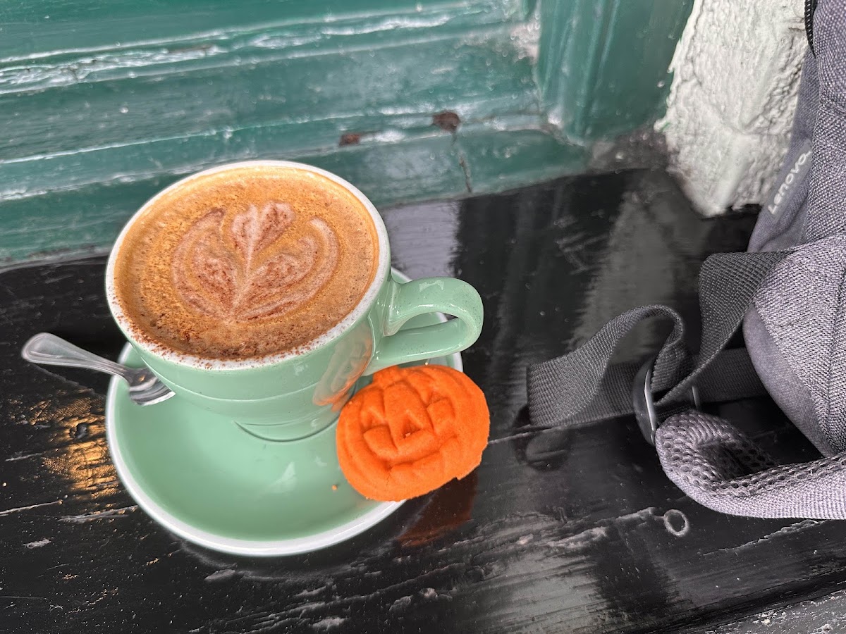 Agora — café photo 3