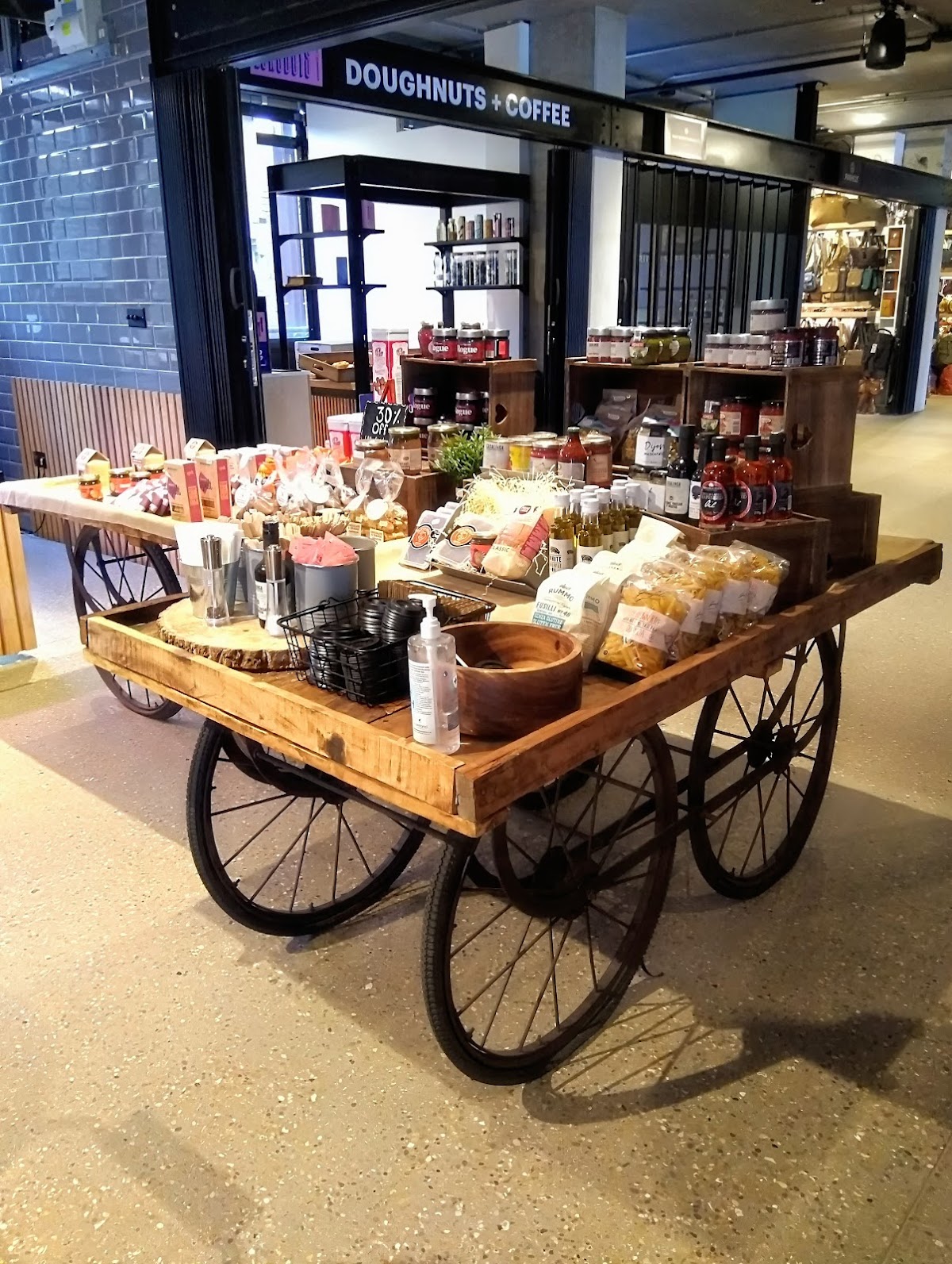 Camden Market — café photo 4