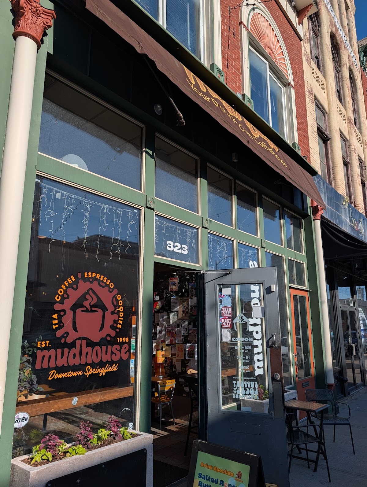 Mudhouse Coffee — café photo 6