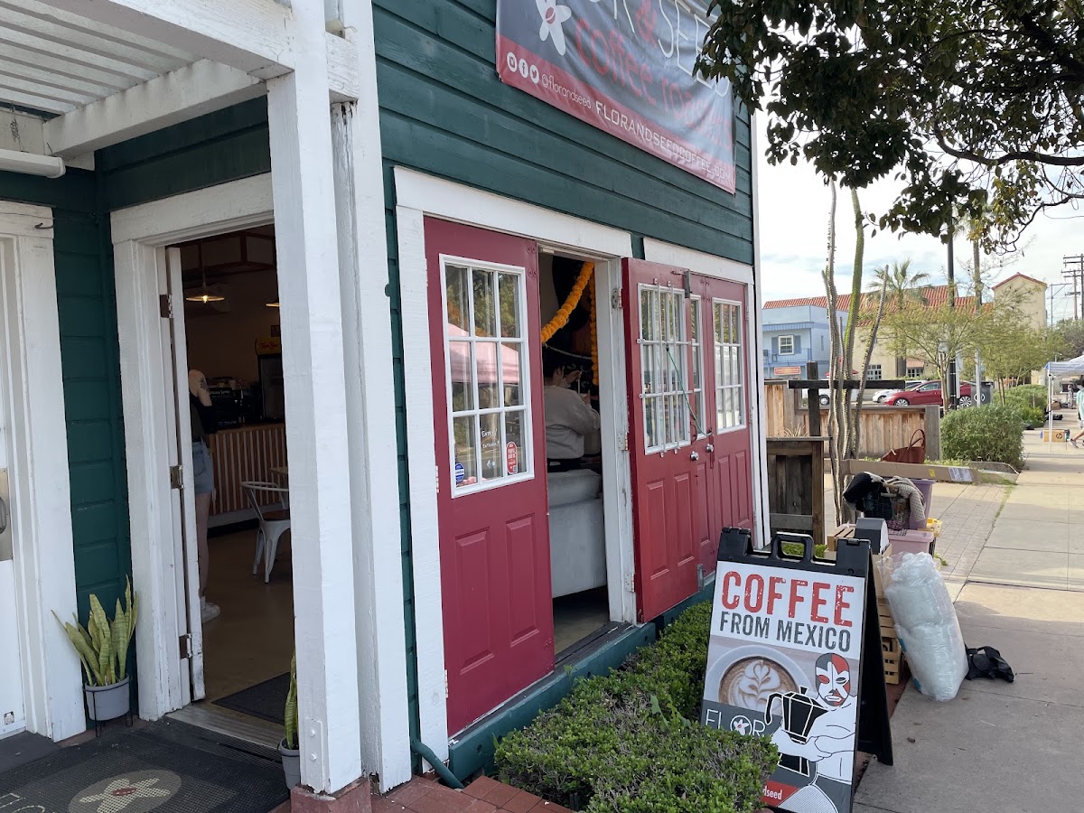 Flor and Seed Coffee Roasters — café photo 6
