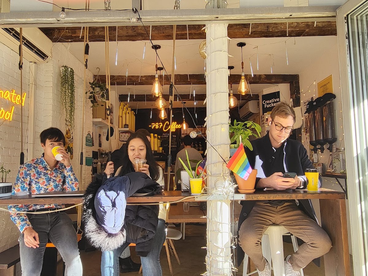 787 Coffee — café photo 1