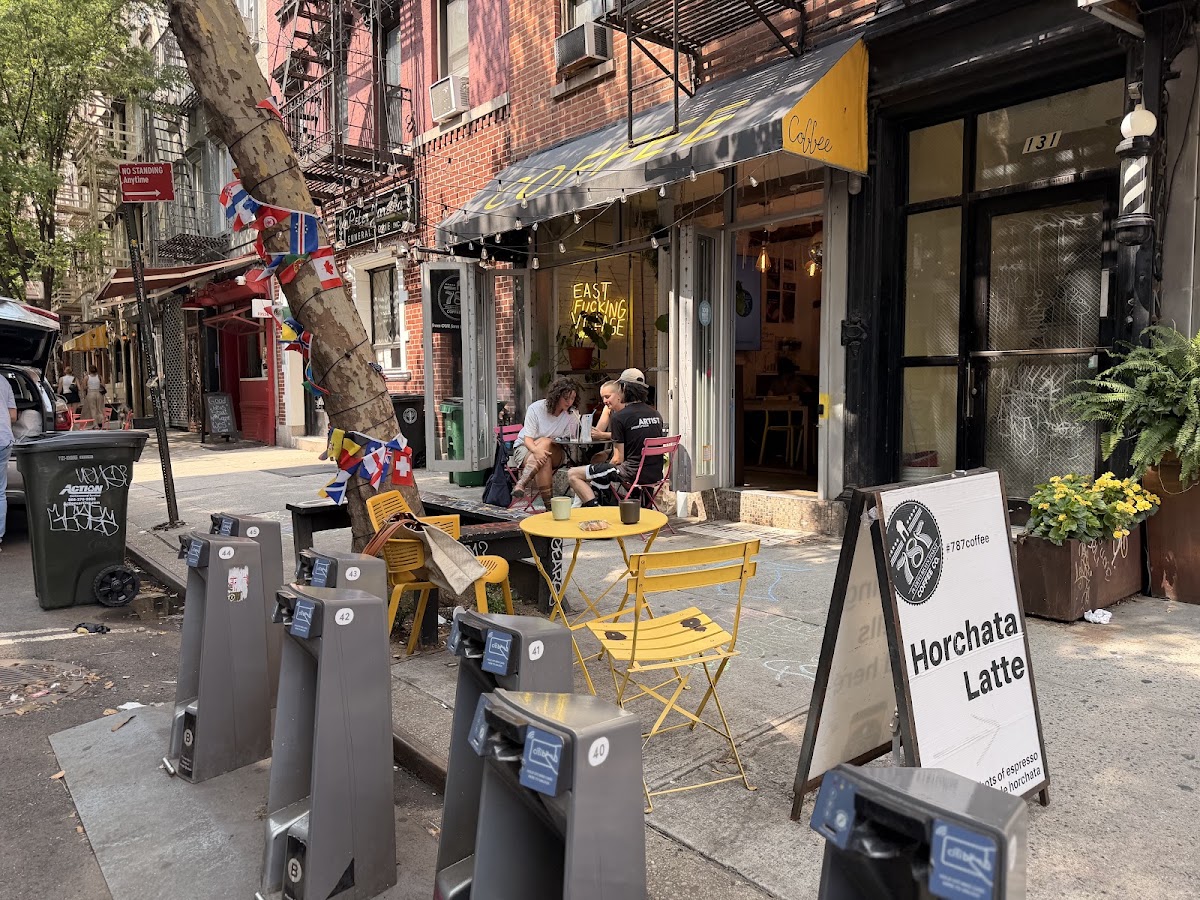 787 Coffee — café photo 2