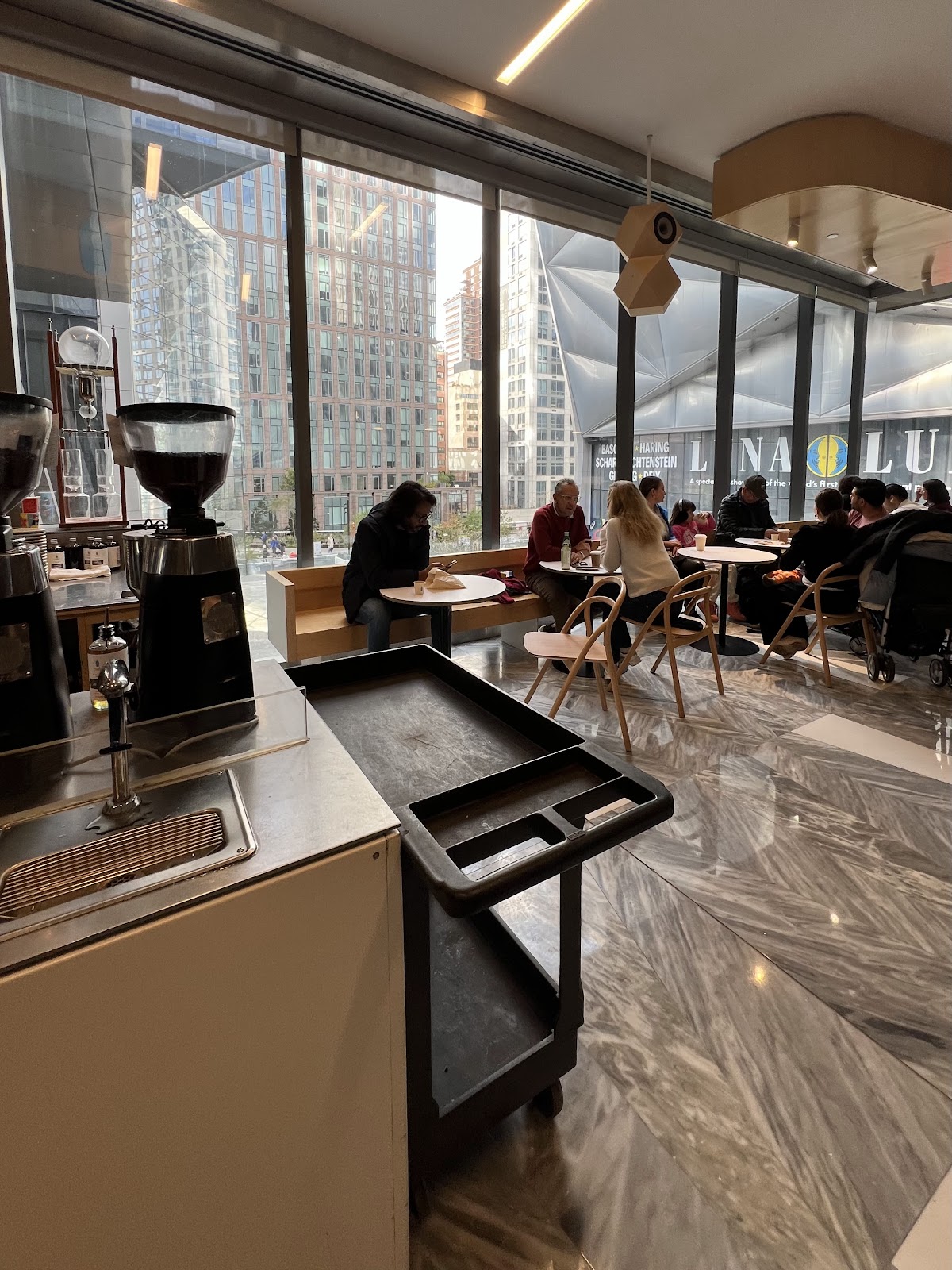 Blue Bottle Coffee NY 10018 — café photo 6