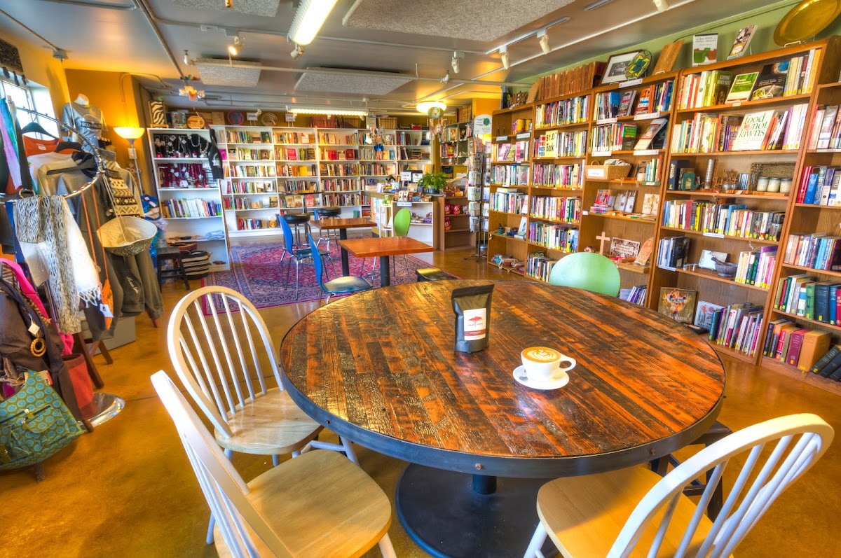 Indaba Coffee Broadway — café photo 1