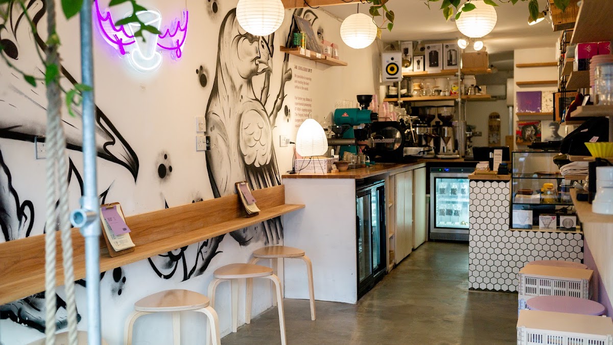 LONG & SHORT — café photo 1