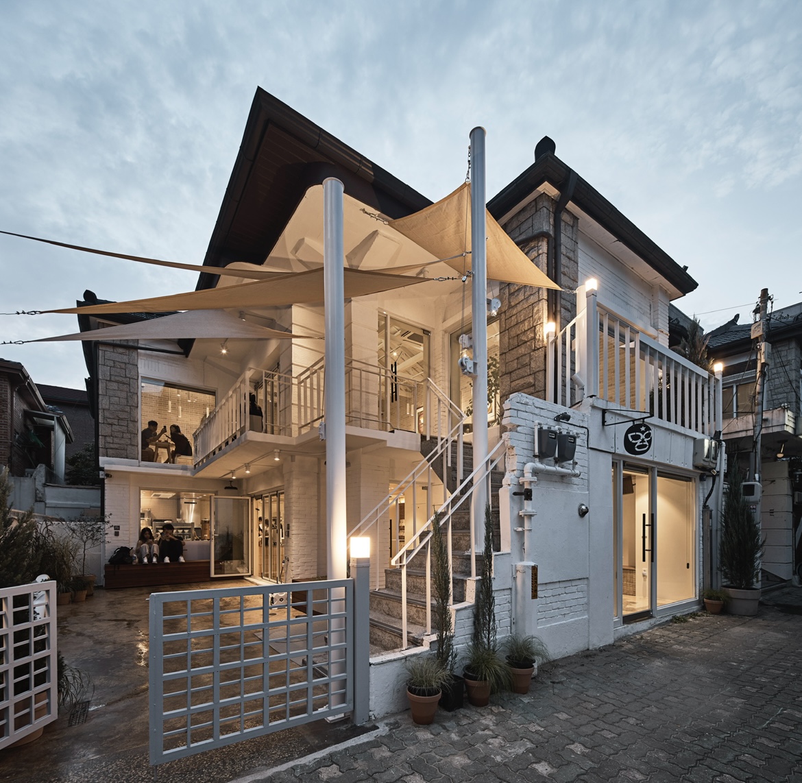 Coffee Libre Yeonnam — café photo 4