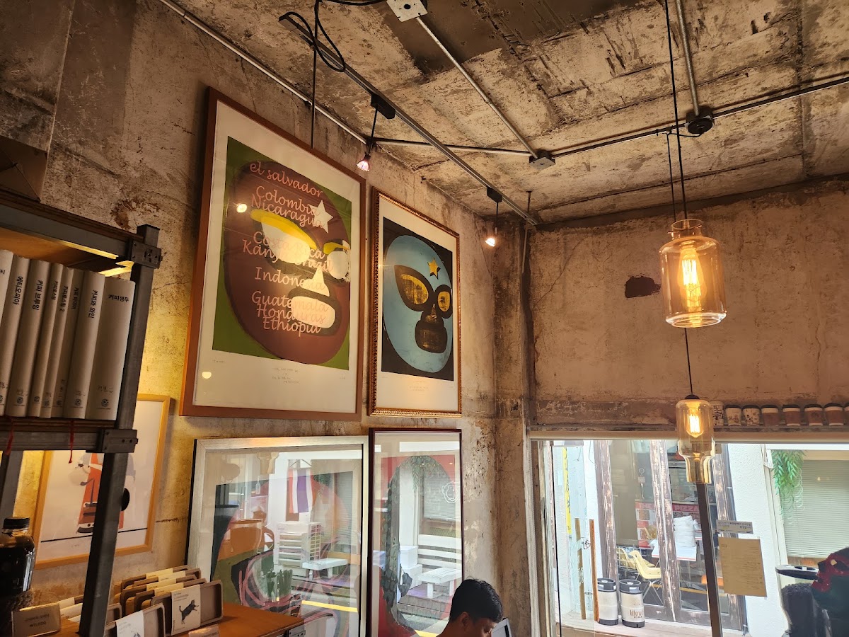 Coffee Libre Yeonnam — café photo 5