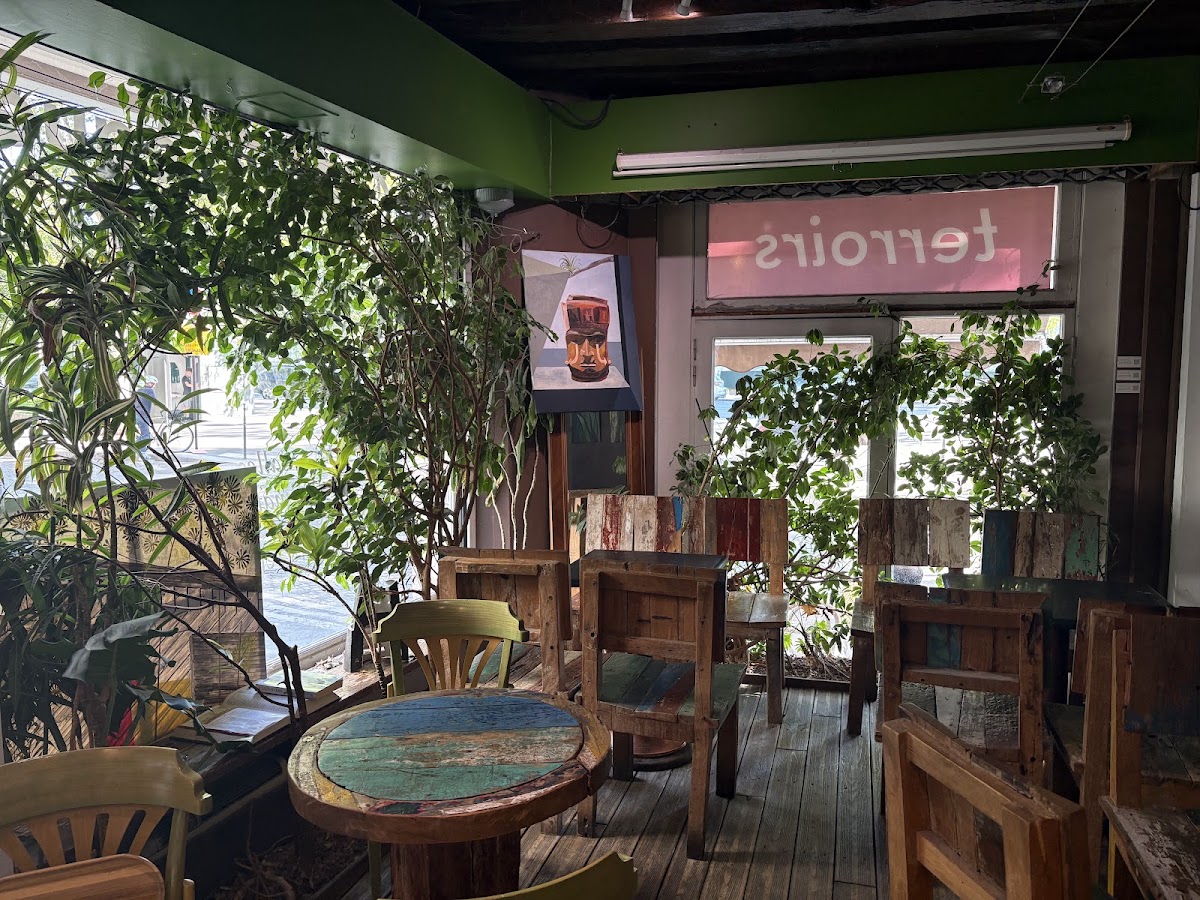 La Caféothèque — café photo 2
