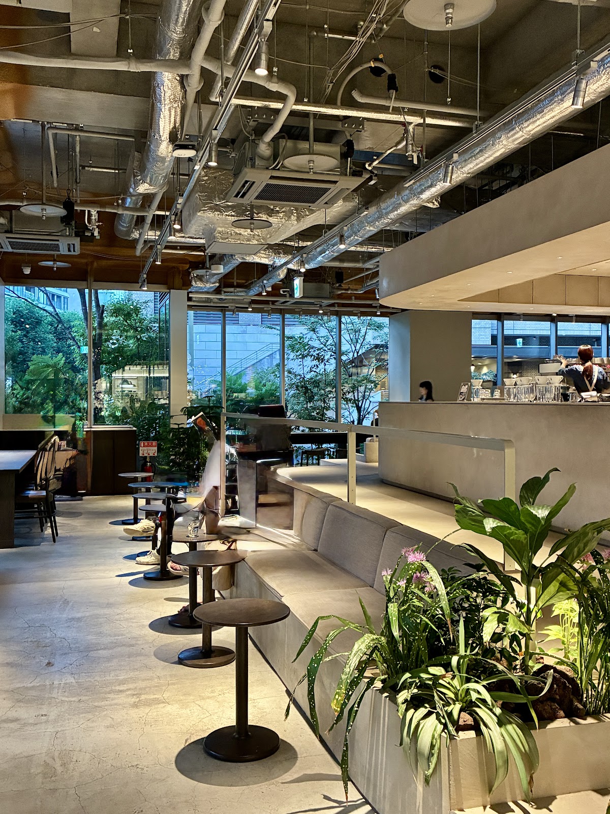 Blue Bottle Coffee Shibuya — café photo 2