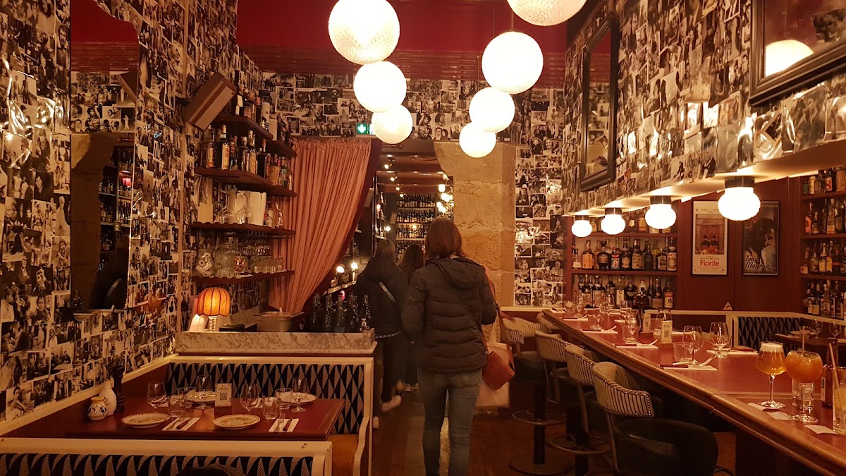 Le Bal des Ardents Cafe — café photo 3