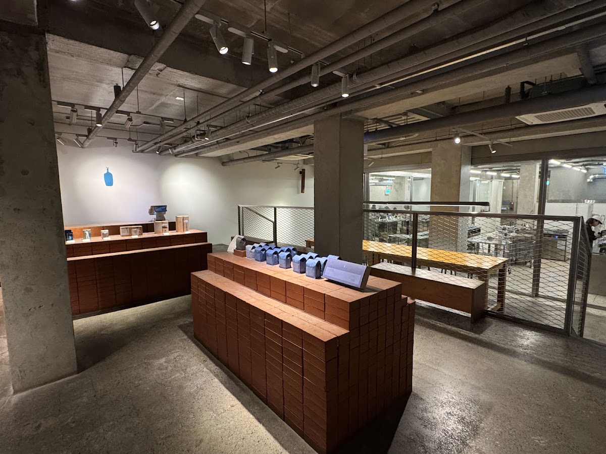 Blue Bottle Coffee Seongdong-gu — café photo 5