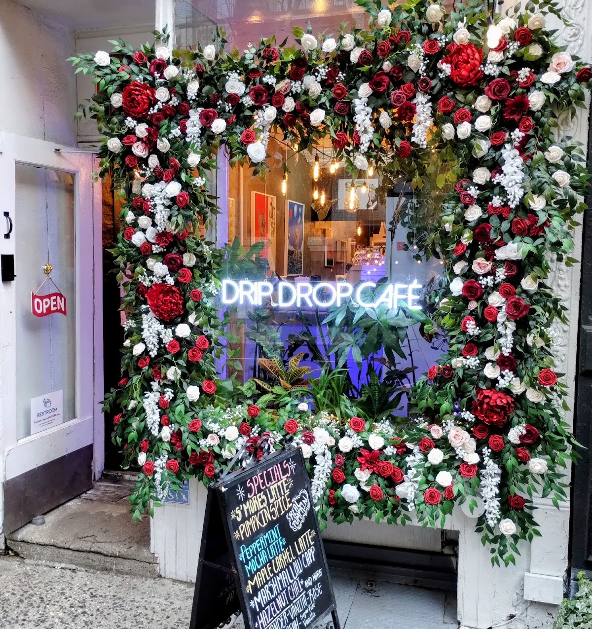 Drip Drop Café, coffee shop — café photo 3
