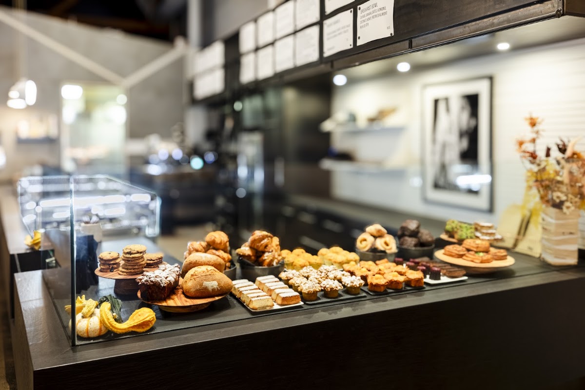 Craftsman and Wolves — café photo 1