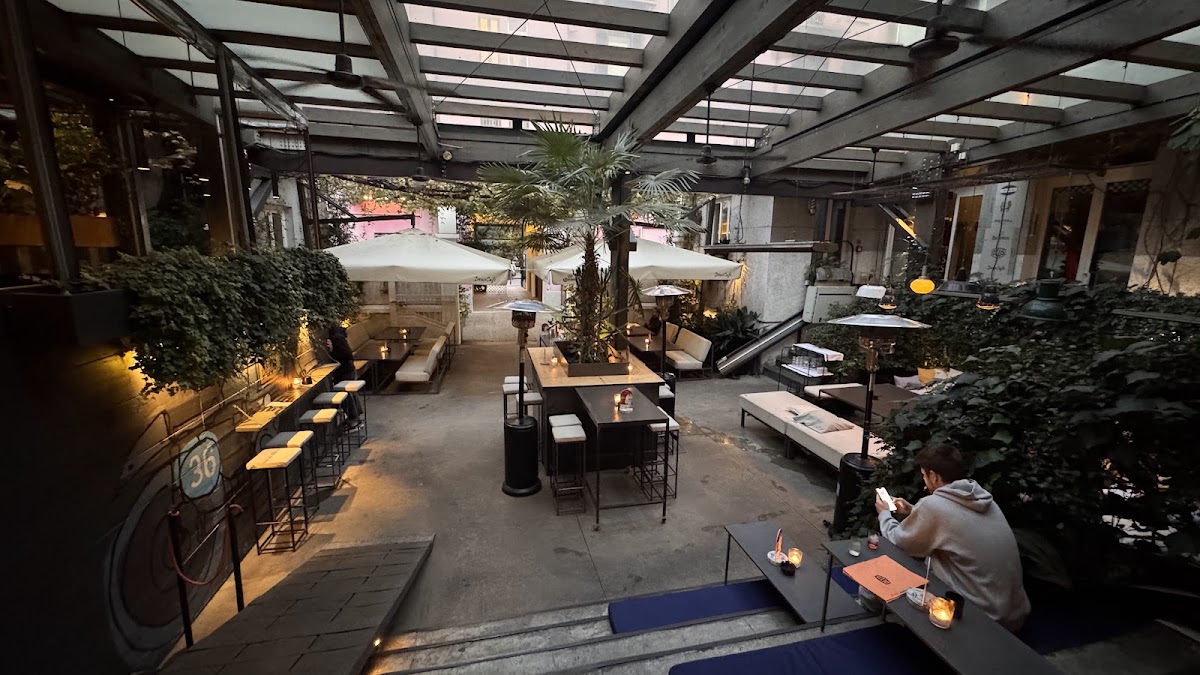 Deus Cafe Milano — café photo 4