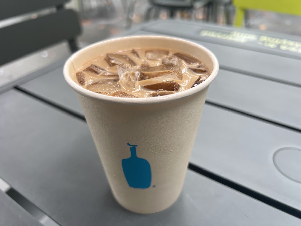 Blue Bottle Coffee NY 10018 — café photo 3