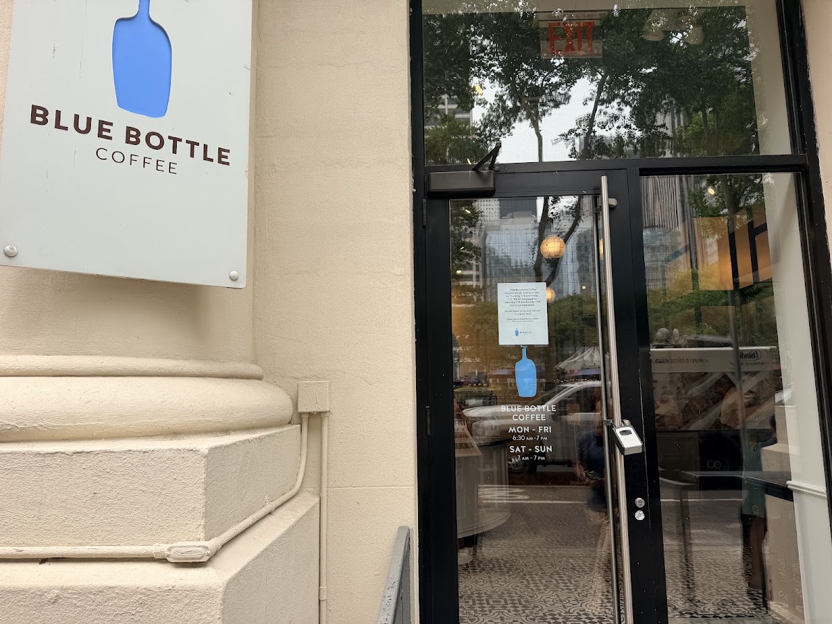 Blue Bottle Coffee NY 10018 — café photo 5