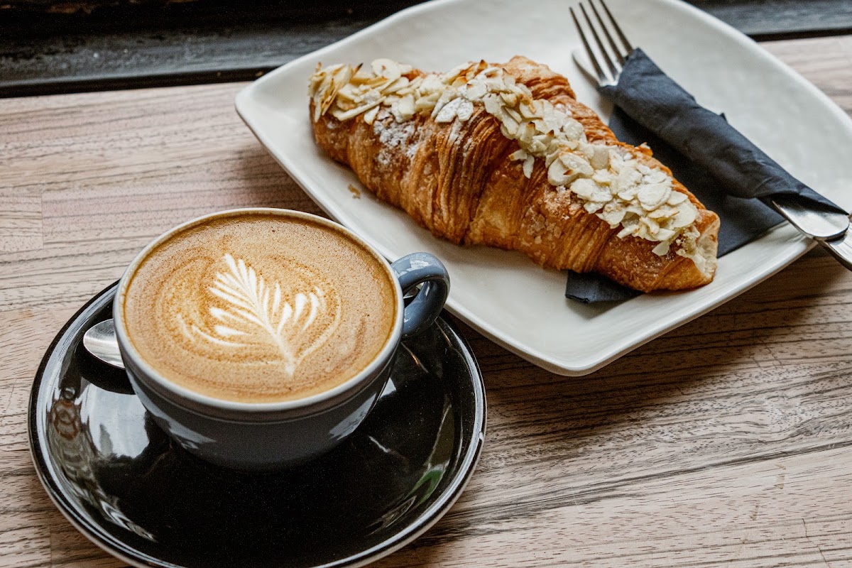 Back On Track Coffee — café photo 2
