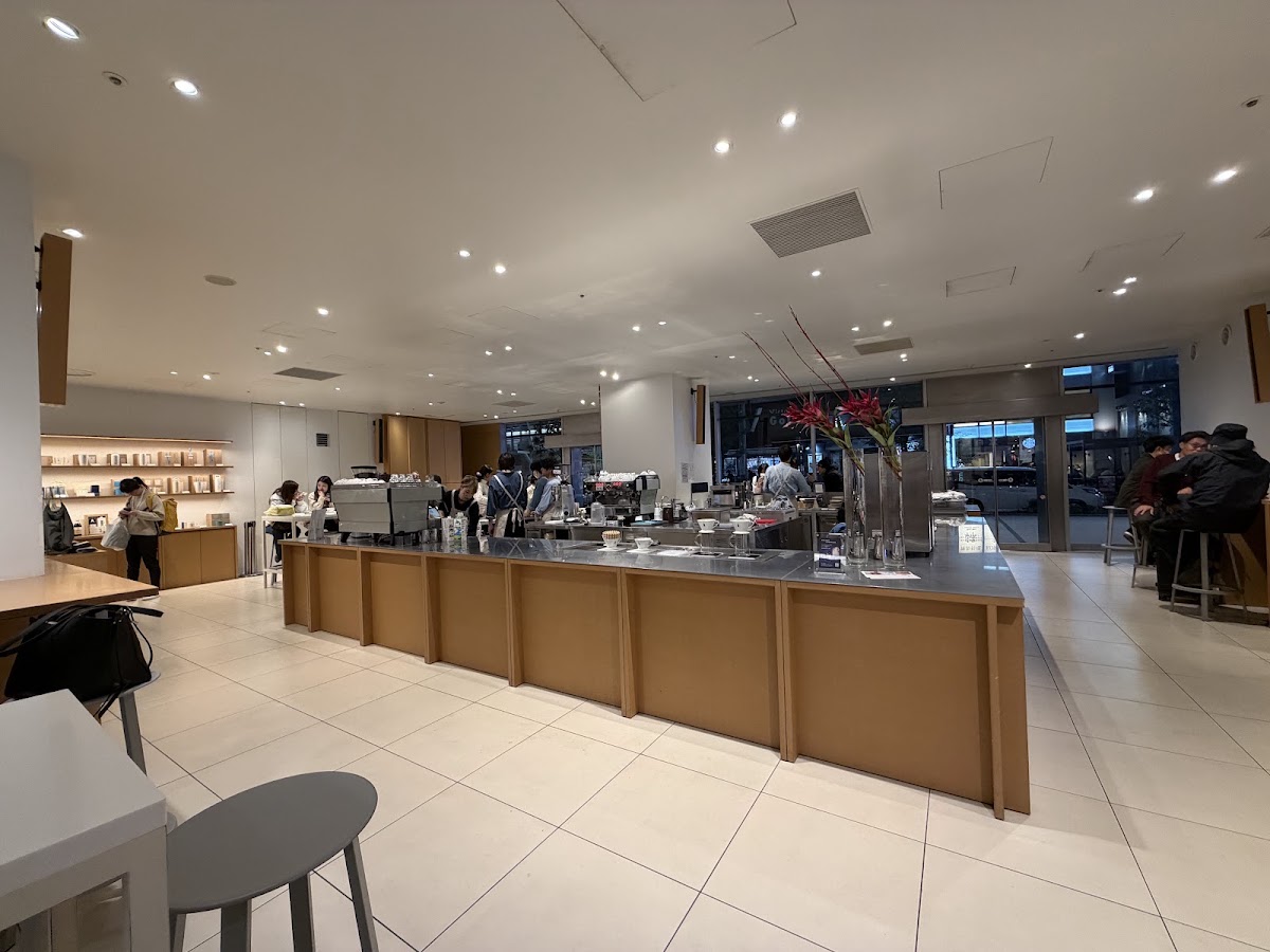 Blue Bottle Coffee Shinjuku City — café photo 6