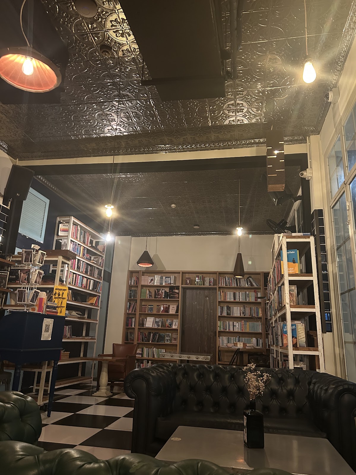 Aaliya's Books — café photo 4