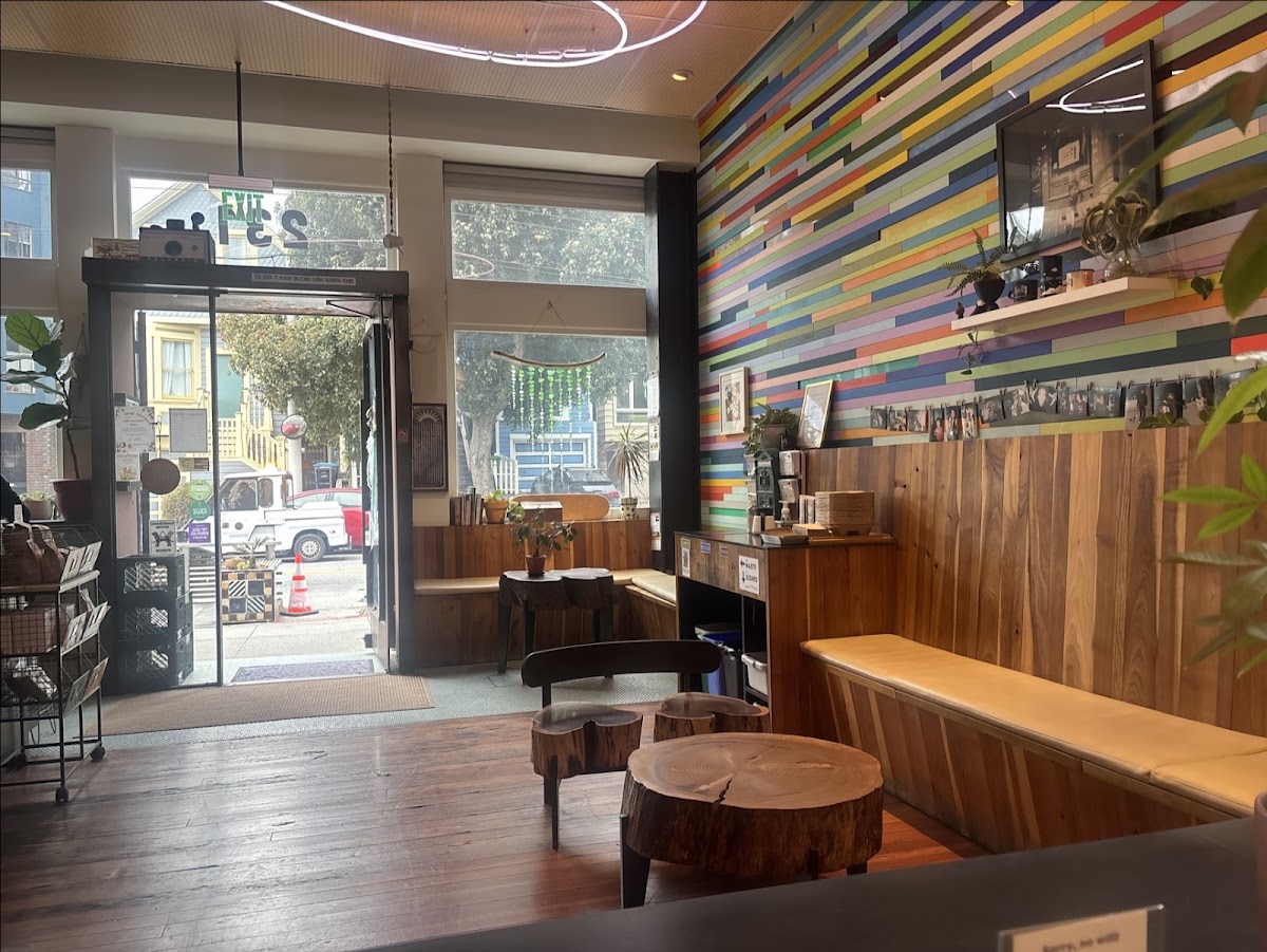 Pinhole Coffee — café photo 2