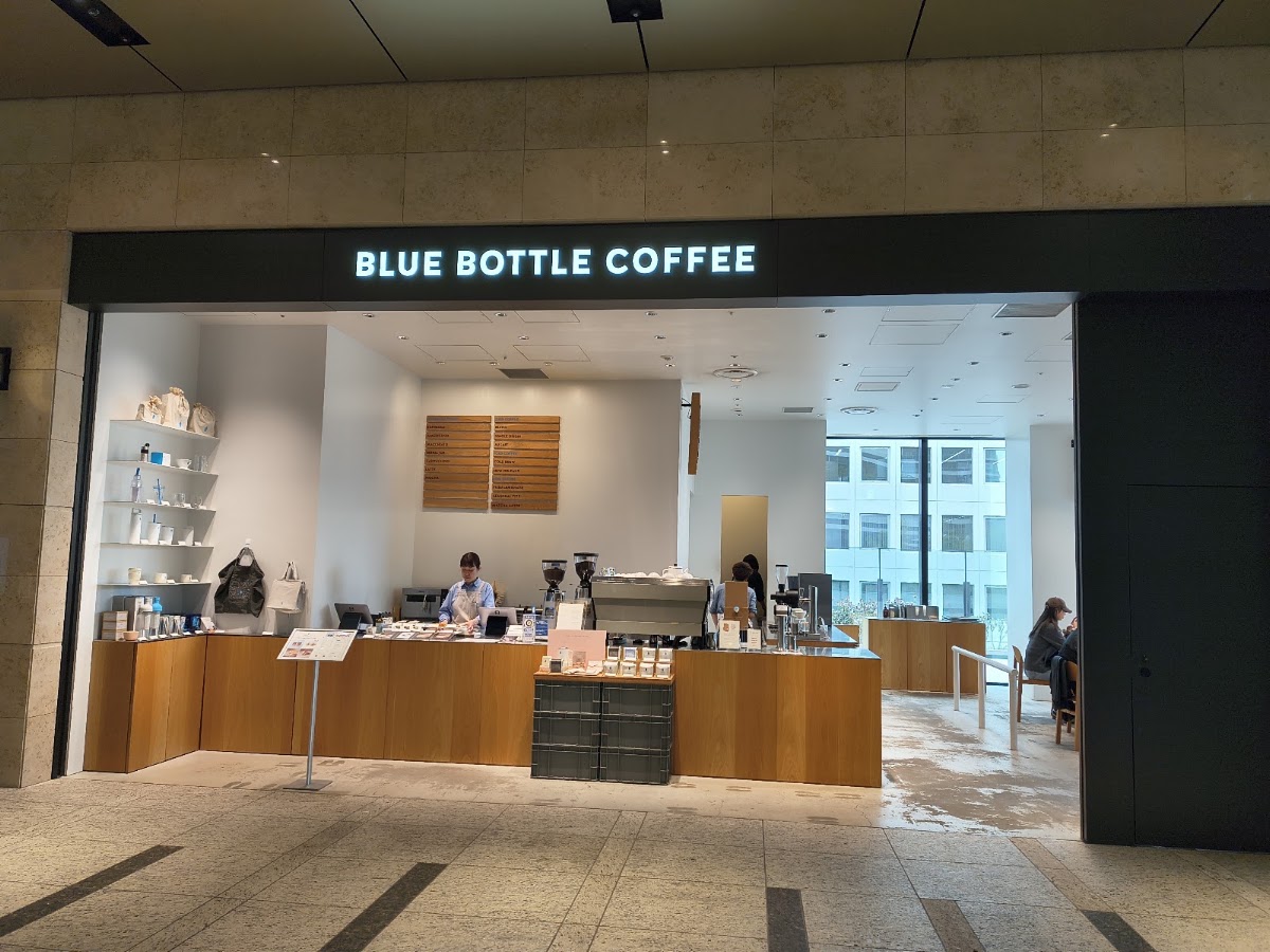 Blue Bottle Coffee Minato City — café photo 3
