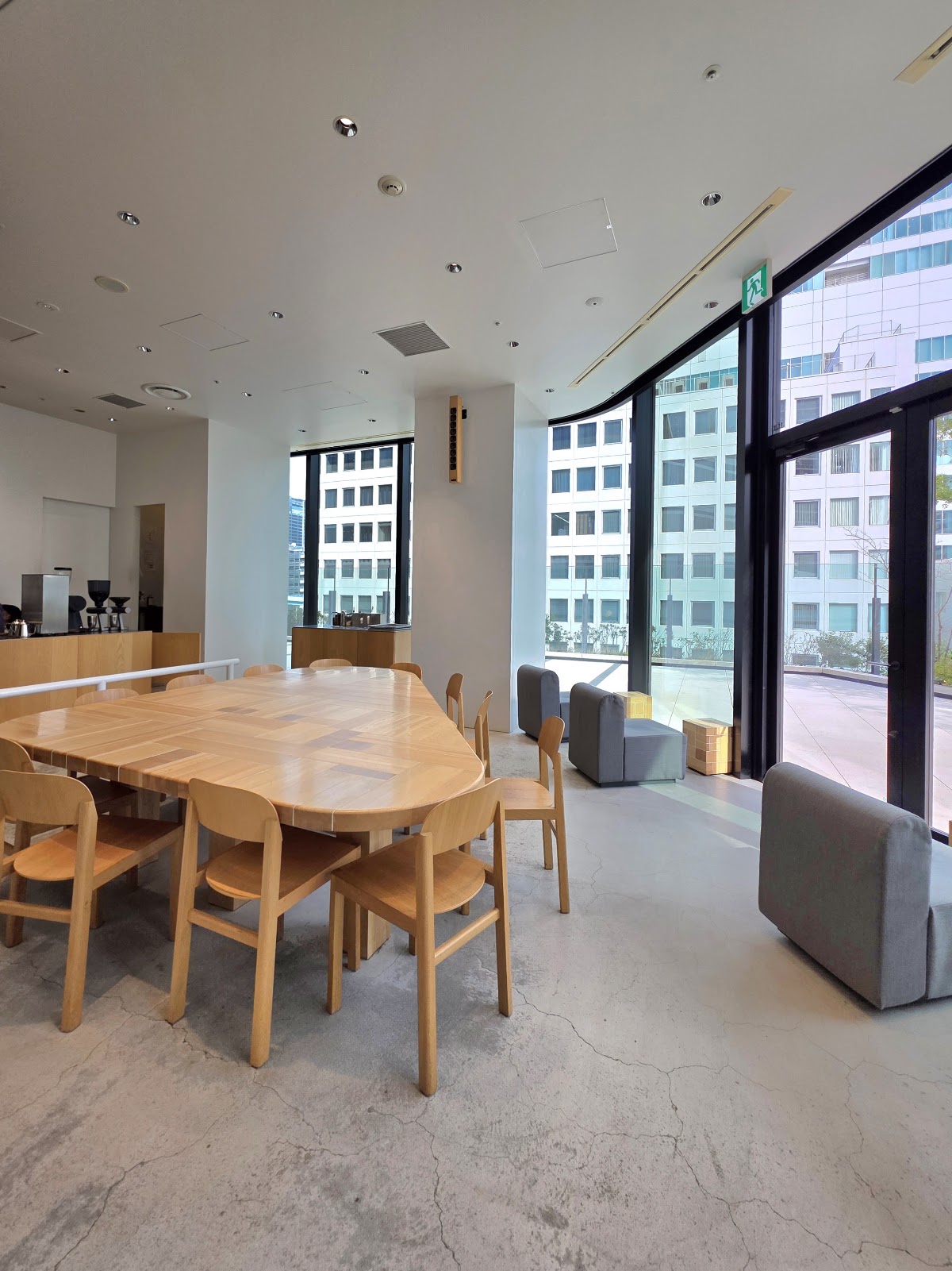 Blue Bottle Coffee Minato City — café photo 6