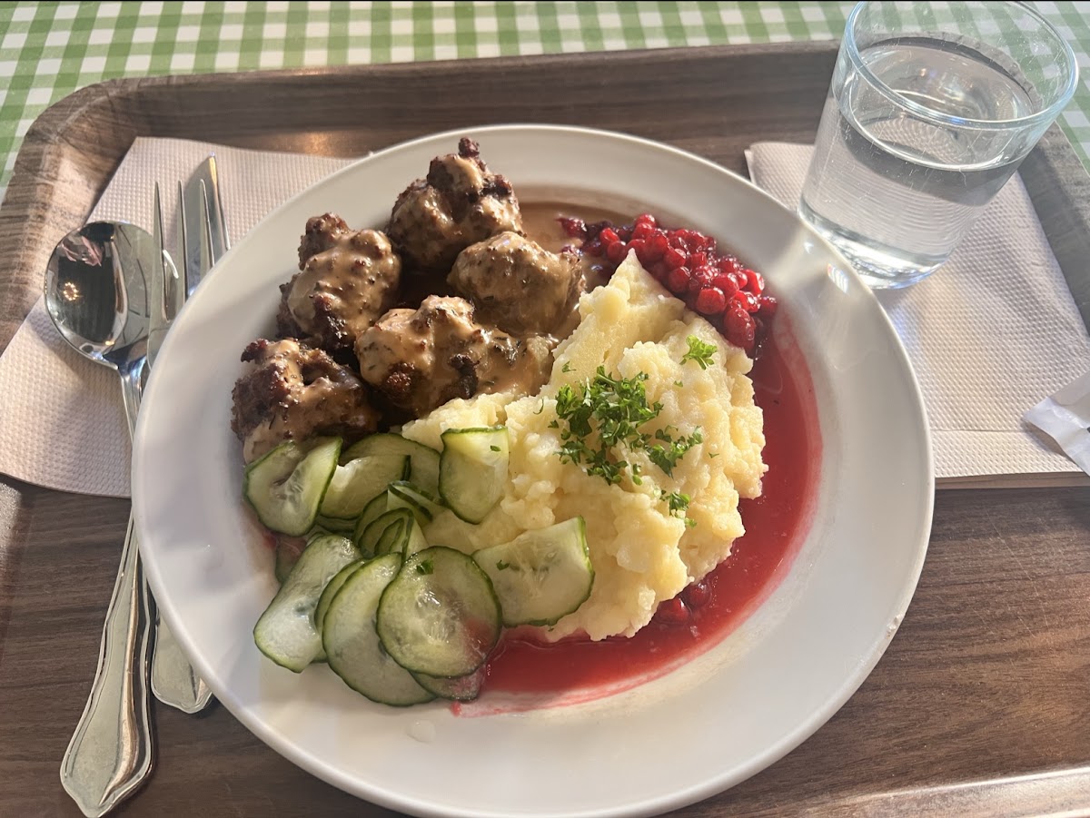 Grillska Huset Cafe — café photo 3
