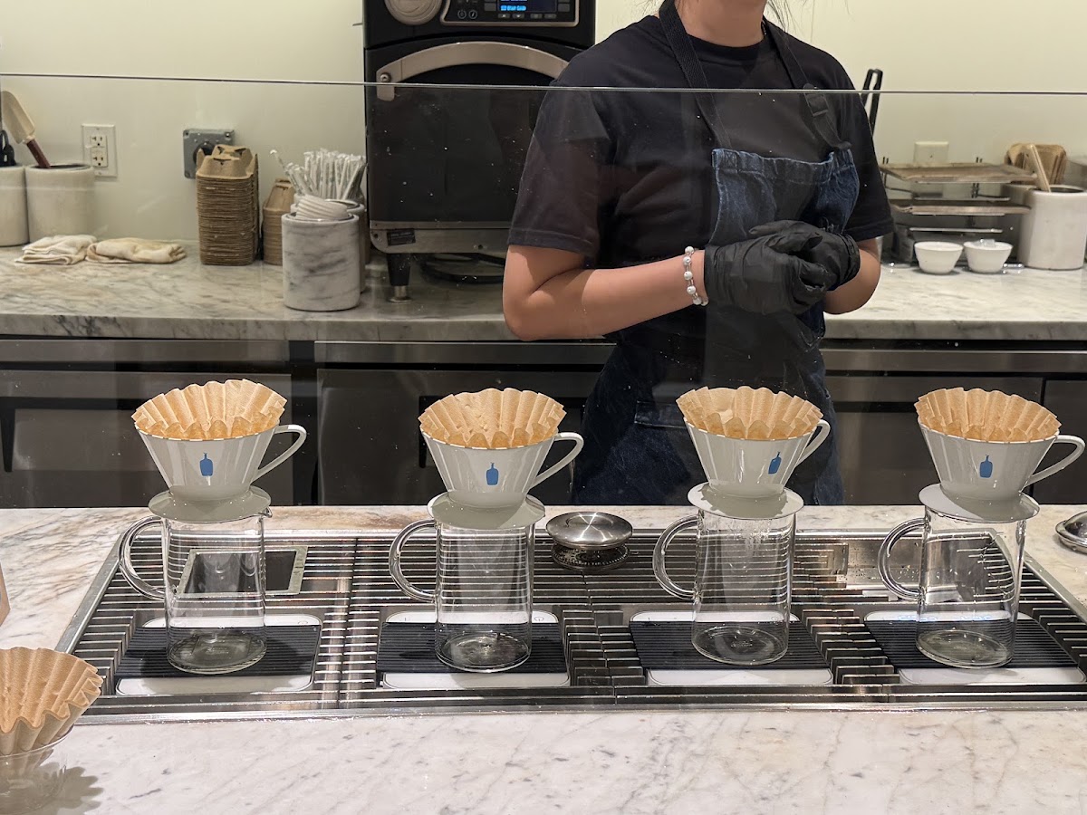 Blue Bottle Coffee NY 10020 — café photo 6