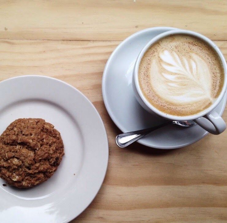THE ELK — café photo 2