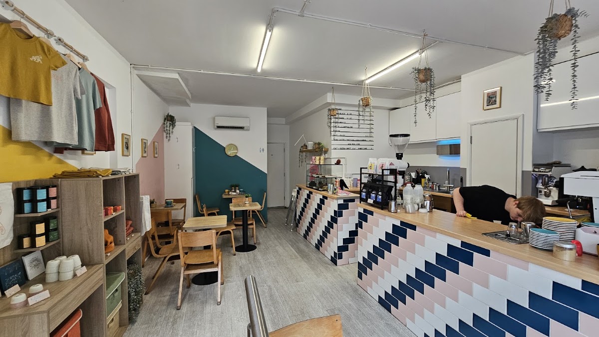 Three Apes Coffee — café photo 6