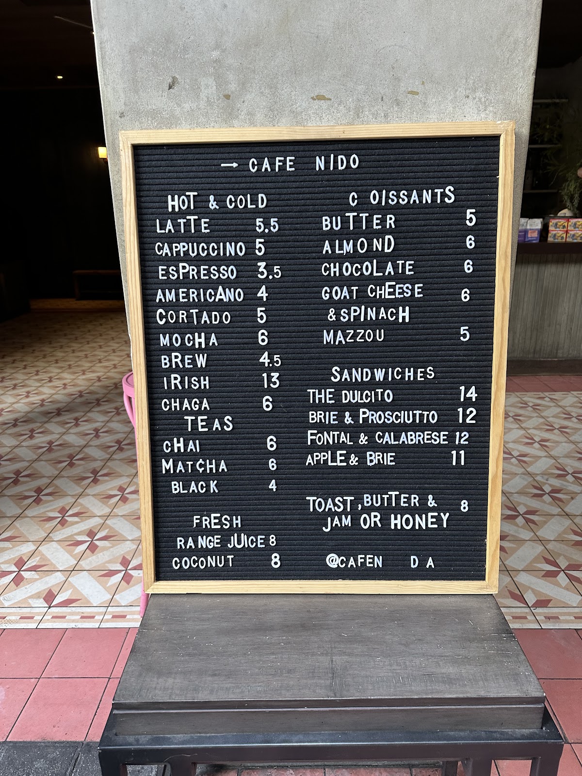 CAFE NIDO: Coffee & Books — café photo 4