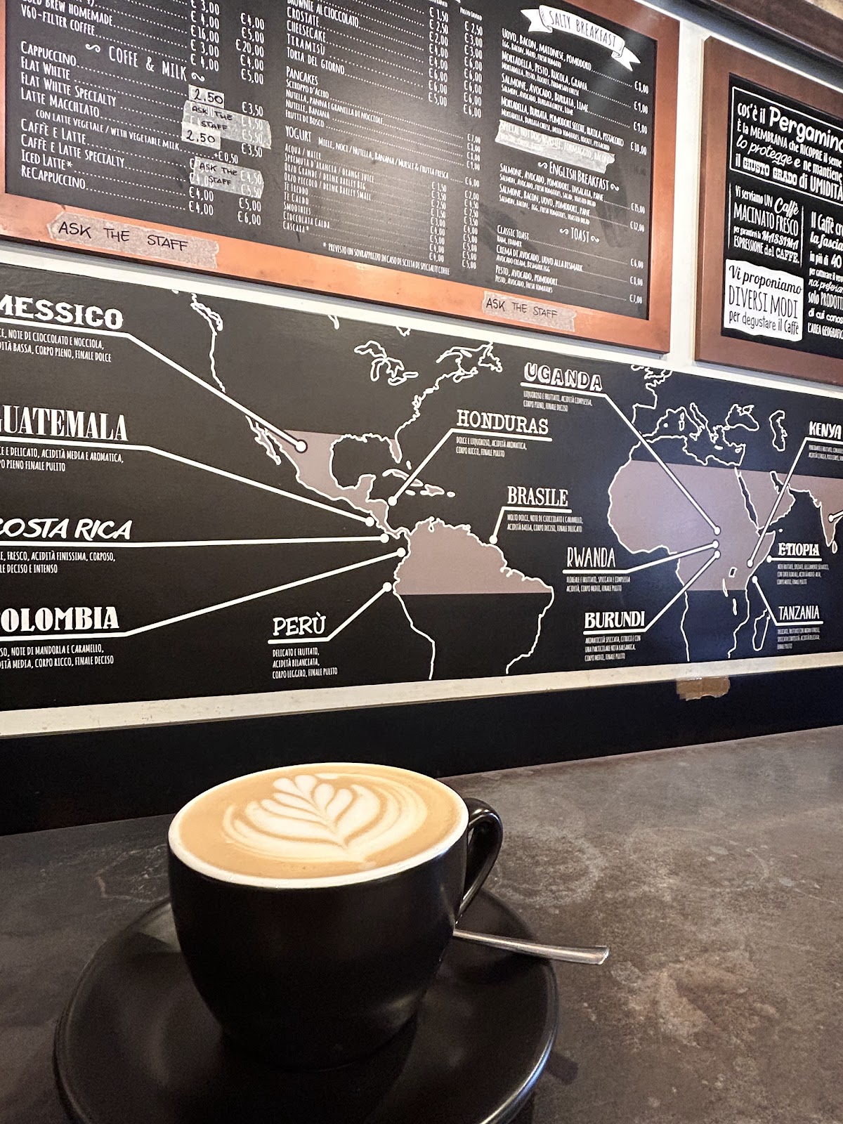 Pergamino Caffè — café photo 6