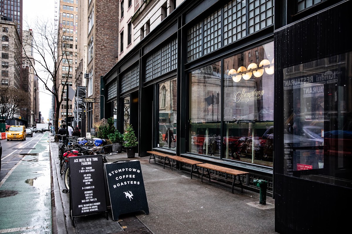 Stumptown Coffee Roasters — café photo 1