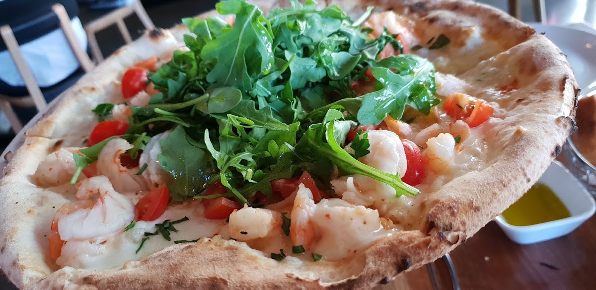 Julius Pizzeria — café photo 2