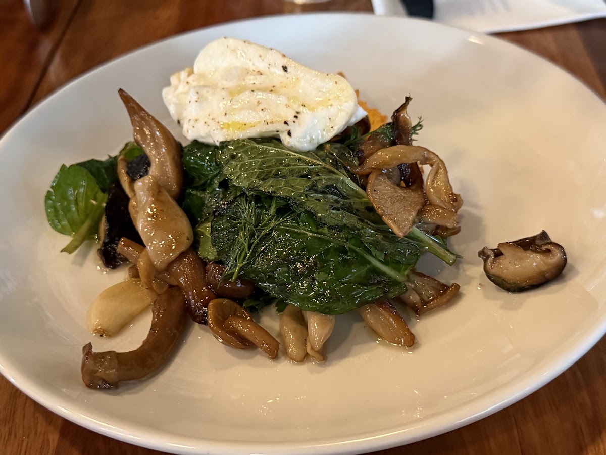 Julius Pizzeria — café photo 3