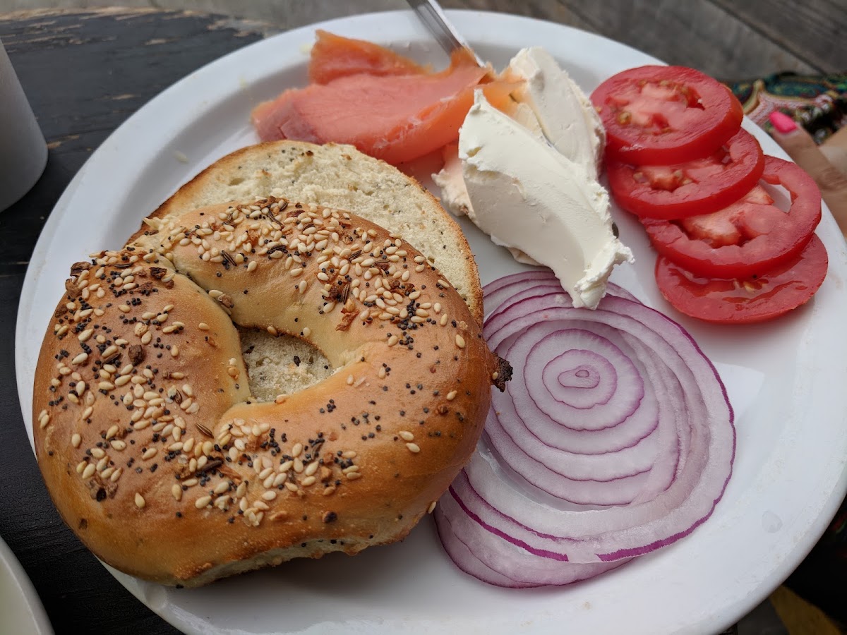 Simple Pleasures Cafe — café photo 2