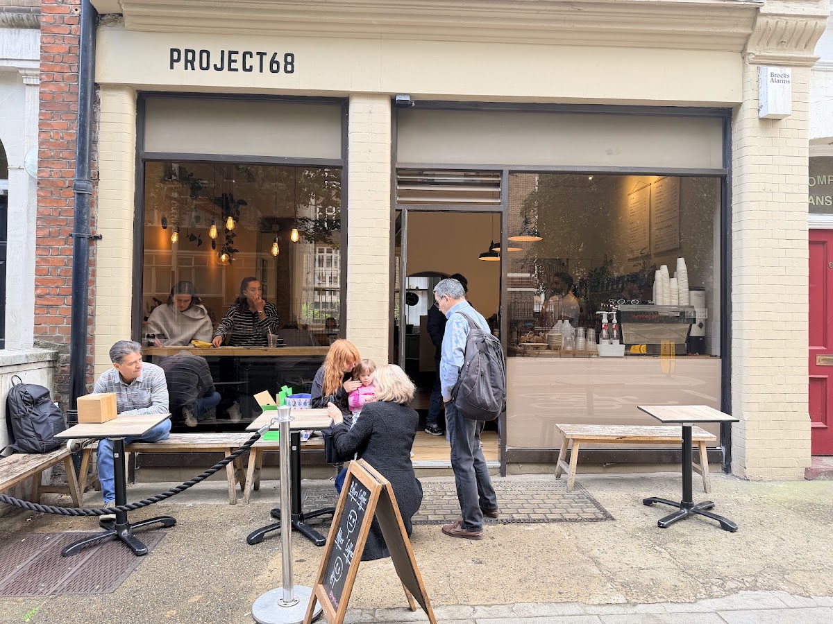 PROJECT68 — café photo 1