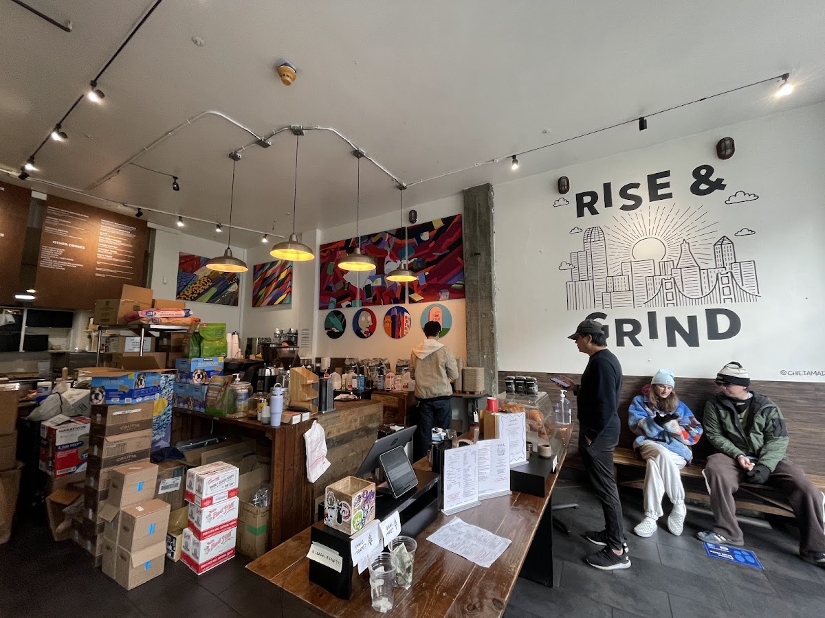 Rise & Grind Coffee Richmond — café photo 4
