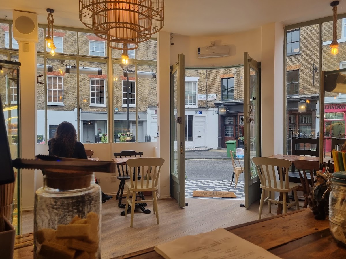 The Marylebone Corner — café photo 1