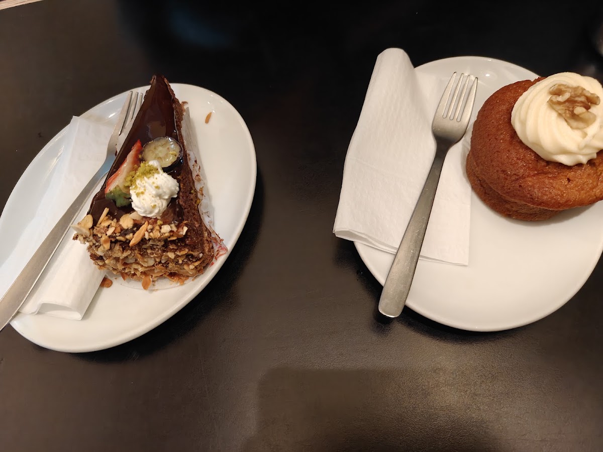 L'Hirondelle — café photo 5