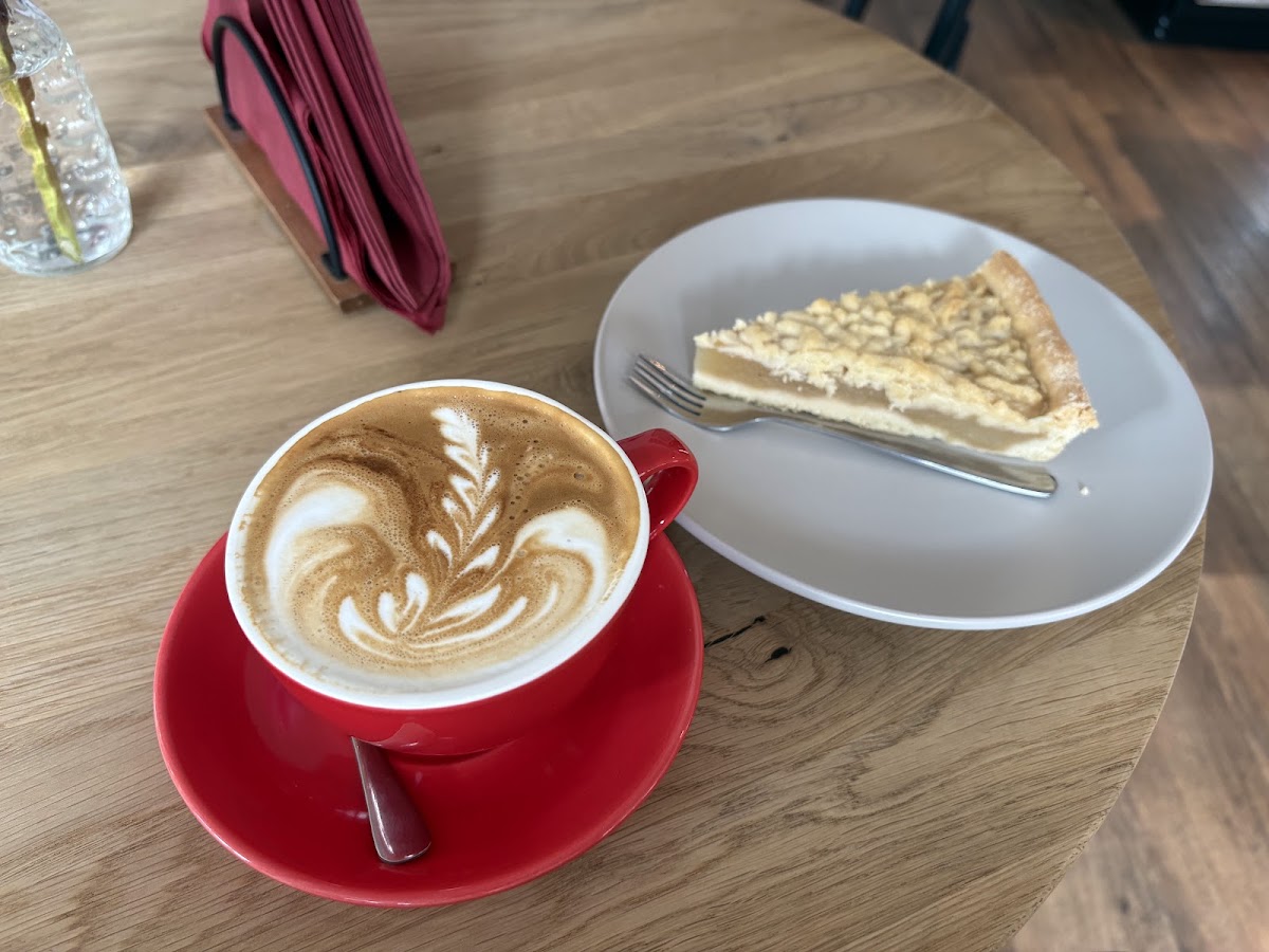 Coffee Source — café photo 2