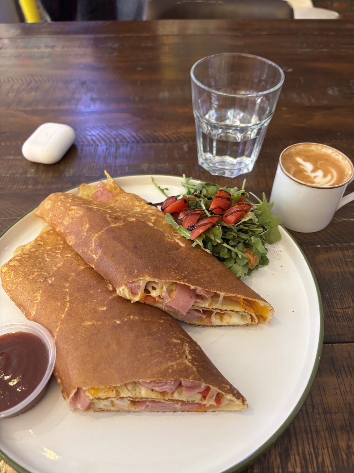 Black Milk Coffee and Crepe — café photo 4