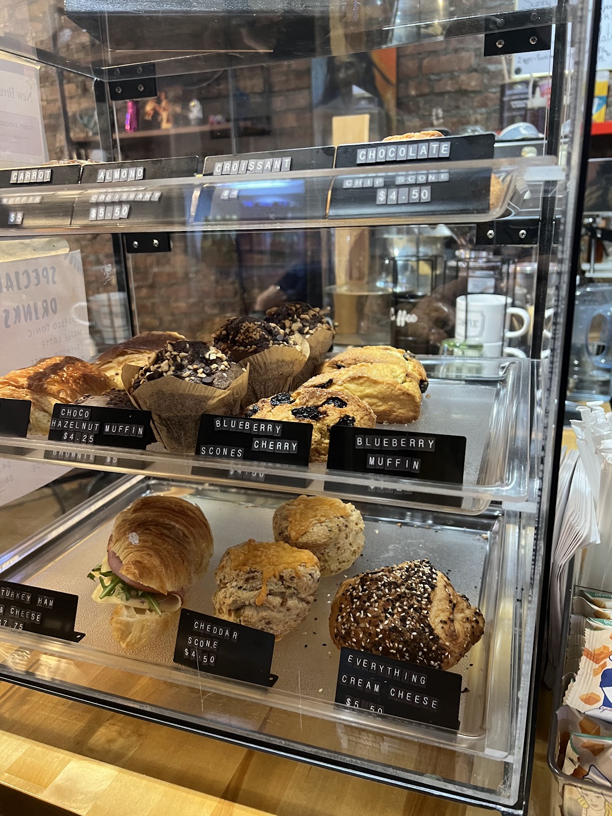 Black Milk Coffee and Crepe — café photo 6