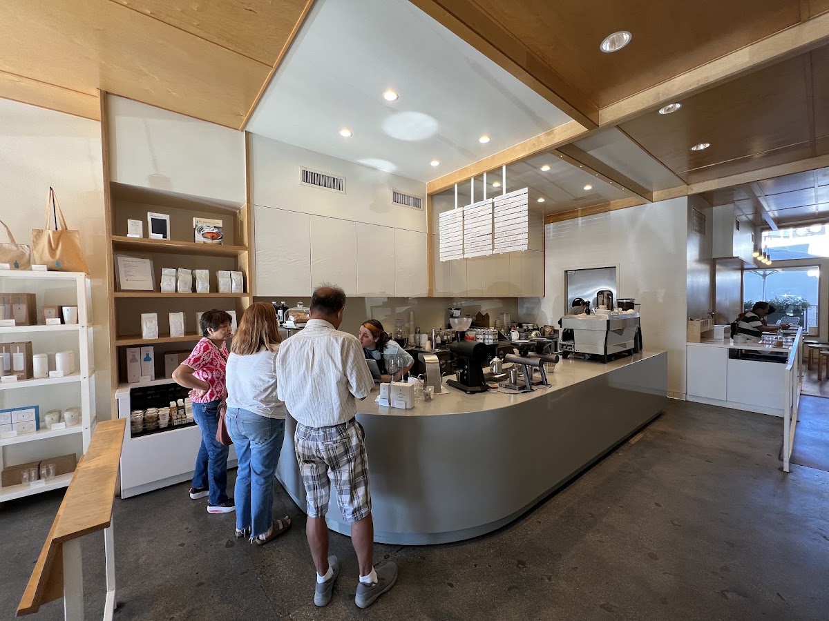 Blue Bottle Coffee CA 90027 — café photo 5