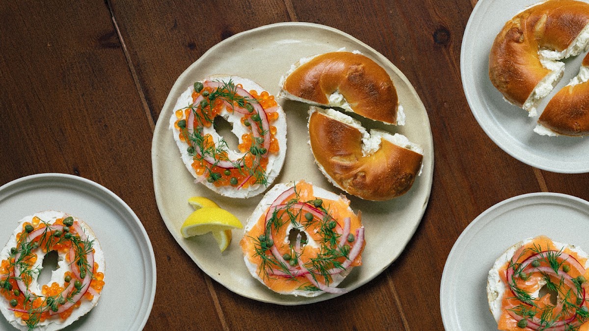 KURO BAGELS — café photo 2
