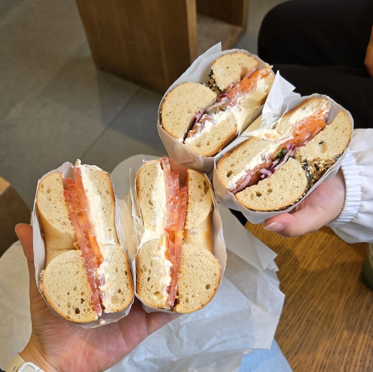 KURO BAGELS — café photo 3