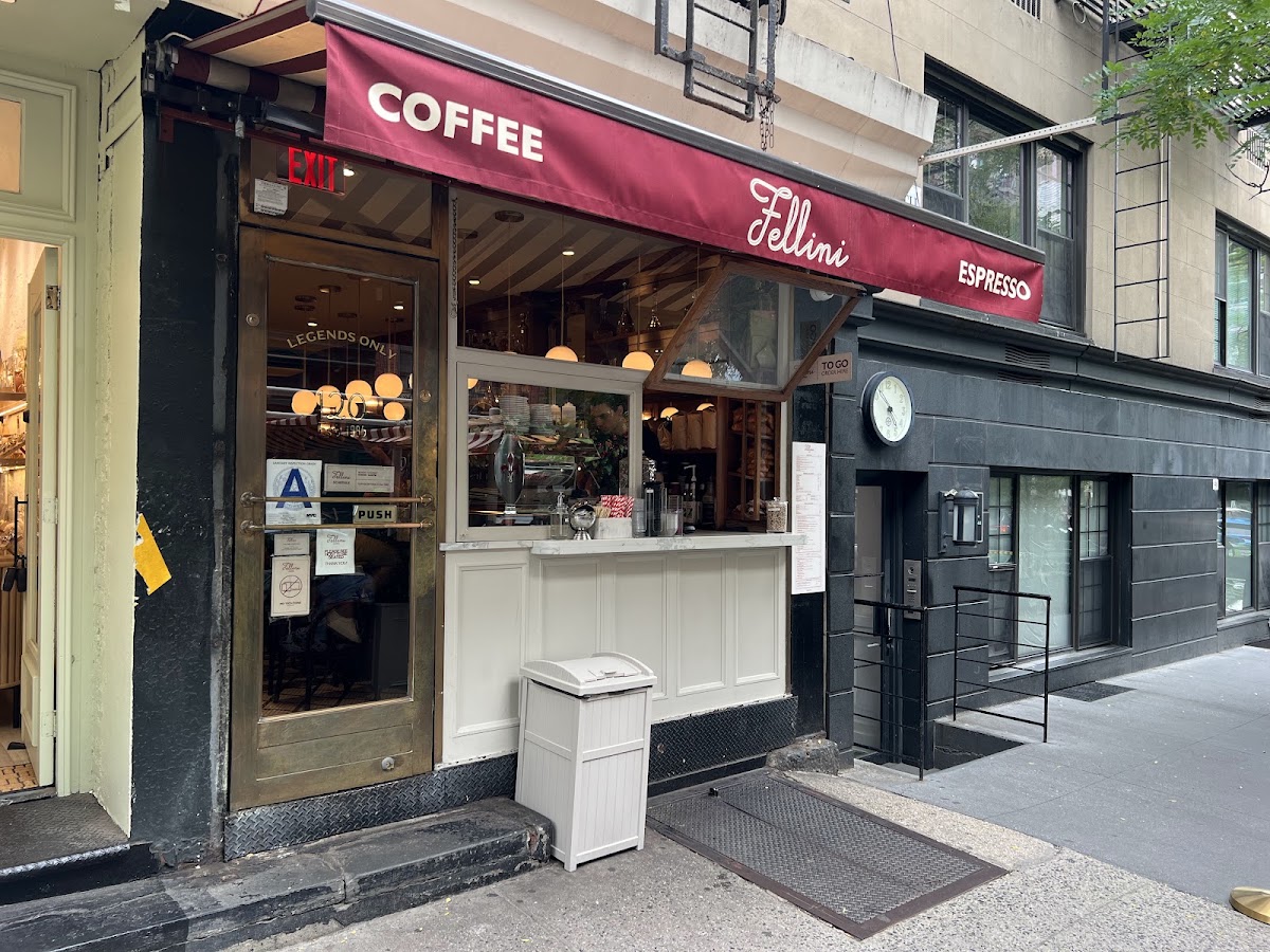 Fellini Coffee Soho — café photo 1