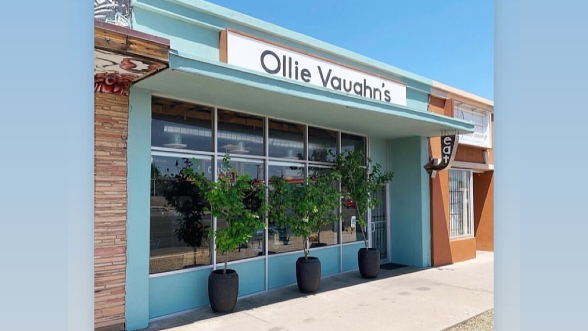 Ollie Vaughn's — café photo 1