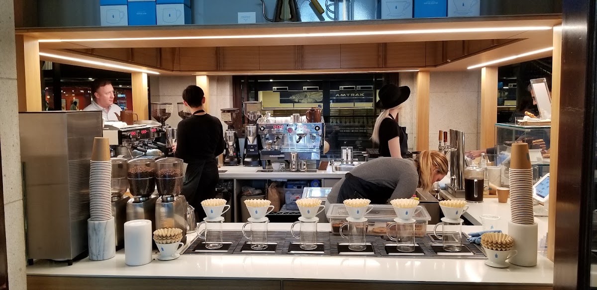 Blue Bottle Coffee Washington — café photo 1