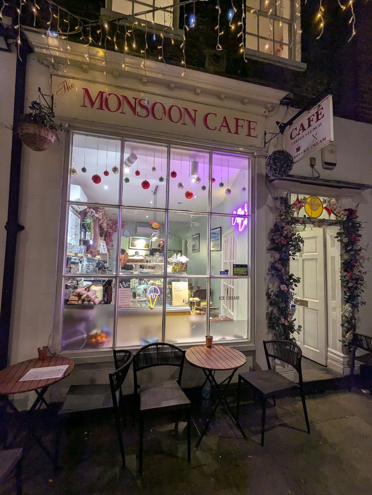 Monsoon Cafe - Greenwich — café photo 4